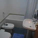 Pia's Place - With Sea View Daire