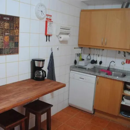 Pia's Place - With Sea View Apartment Canico (Madeira)