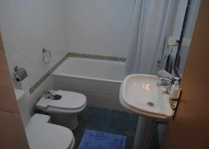 Pia's Place - With Sea View Apartament